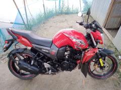 Yamaha FZs